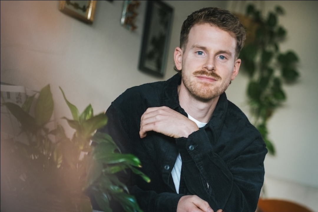 Een jaar zonder Eva, die bekend werd van Over mijn Lijk: Matthijs brengt boek uit over hun liefde en het grote gemis