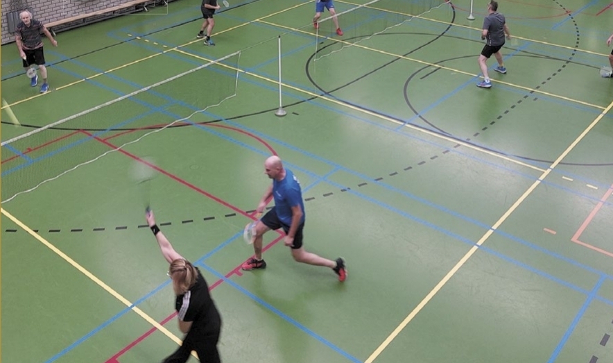 Wie wint de eerste Bazarke-cup? Inschrijving Open Hapertse Kampioenschap Badminton nu geopend